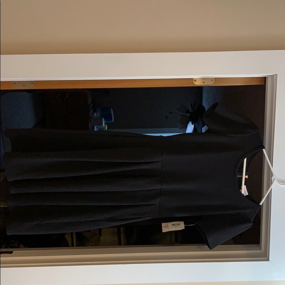 NWT lularoe Amelia dress- w/ pockets